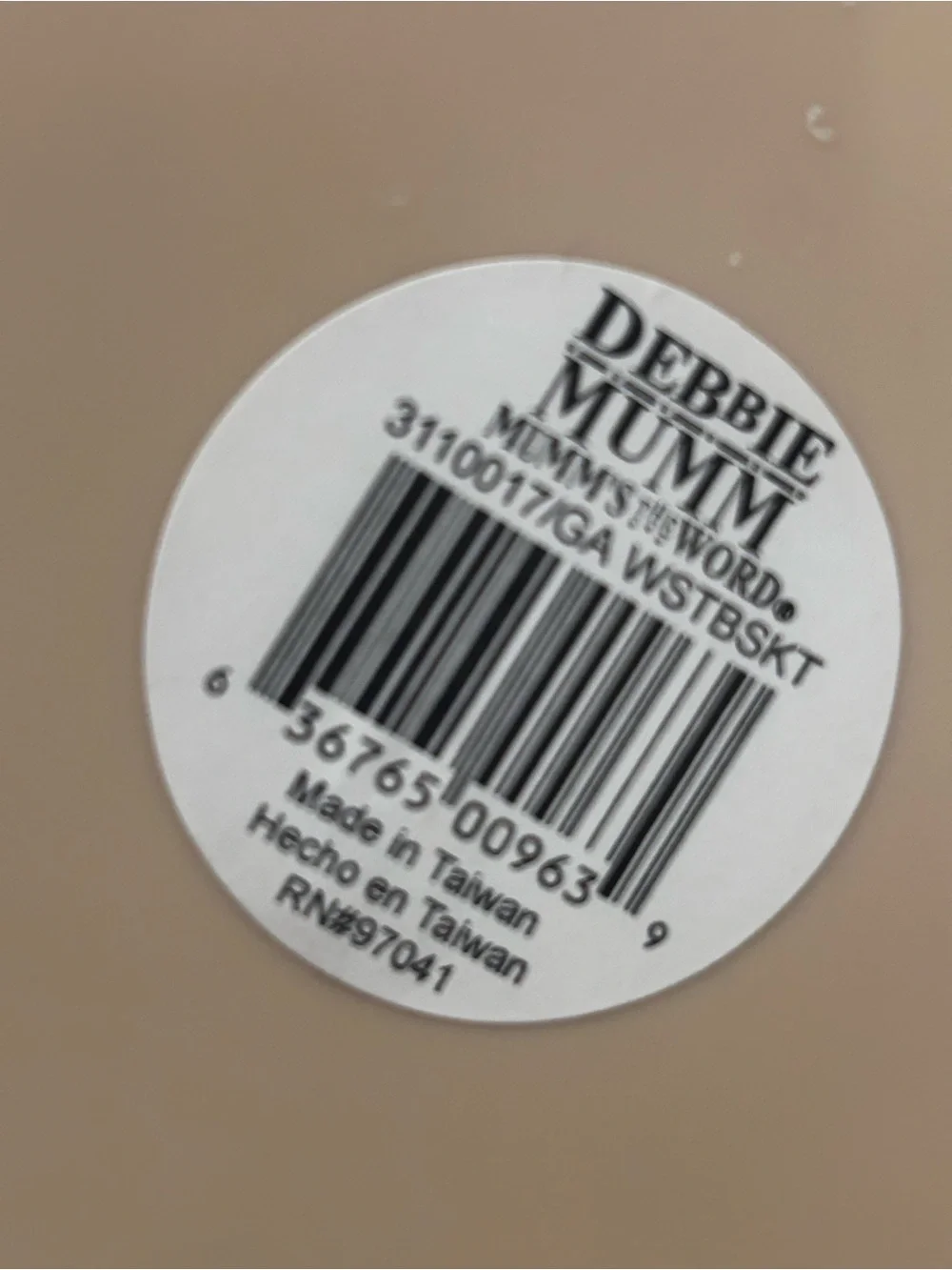 Debbie Mumm measures about
